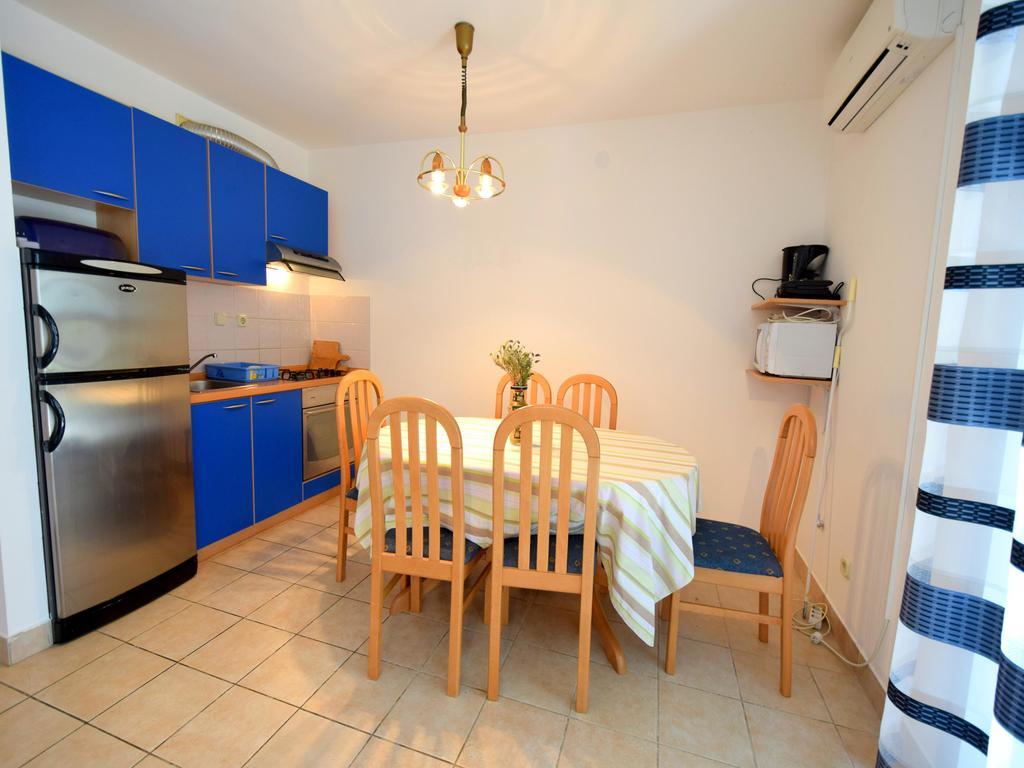 Apartment Oresic Malinska Exterior foto